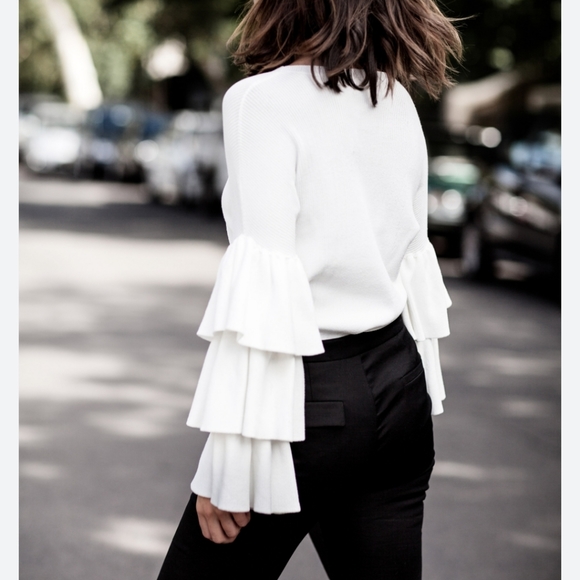 Forever21 Contemporary White Ruffle Trumpet Sleeve Sweater Top - Picture 2 of 6
